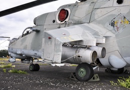 2010-06-13 11-24-53- original - LW Museum Gatow - MIL Mi-24P