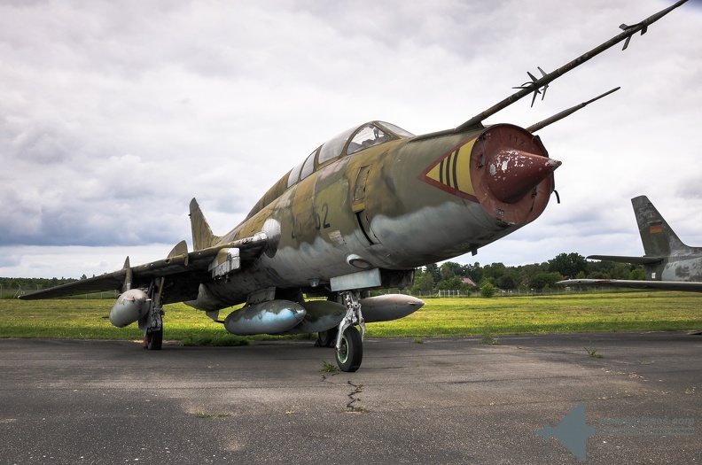 2010-06-13 11-45-10- original - LW Museum Gatow - Suchoi SU-22 UM3K.jpg