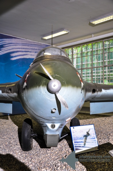 2010-06-13 12-42-53- original - LW Museum Gatow -Messerschmitt Me-163.jpg