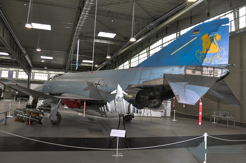 2010-06-13 14-00-50- original - LW Museum Gatow - McDonnell Douglas F-4F Phantom.jpg