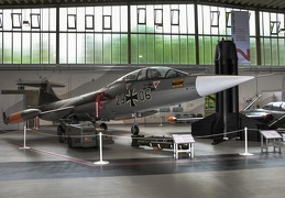 2010-06-13 14-02-36- original - LW Museum Gatow - Lockheed TF-104G
