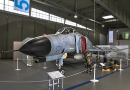 2010-06-13 14-04-08- original - LW Museum Gatow - McDonnell Douglas F-4F Phantom