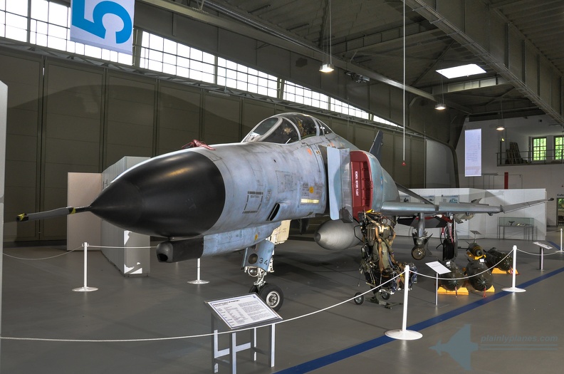 2010-06-13 14-04-08- original - LW Museum Gatow - McDonnell Douglas F-4F Phantom.jpg