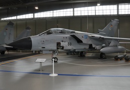 2010-06-13 14-07-25- original - LW Museum Gatow - Panavia Tornado RECCE